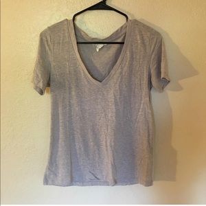 F21 v-neck shirt